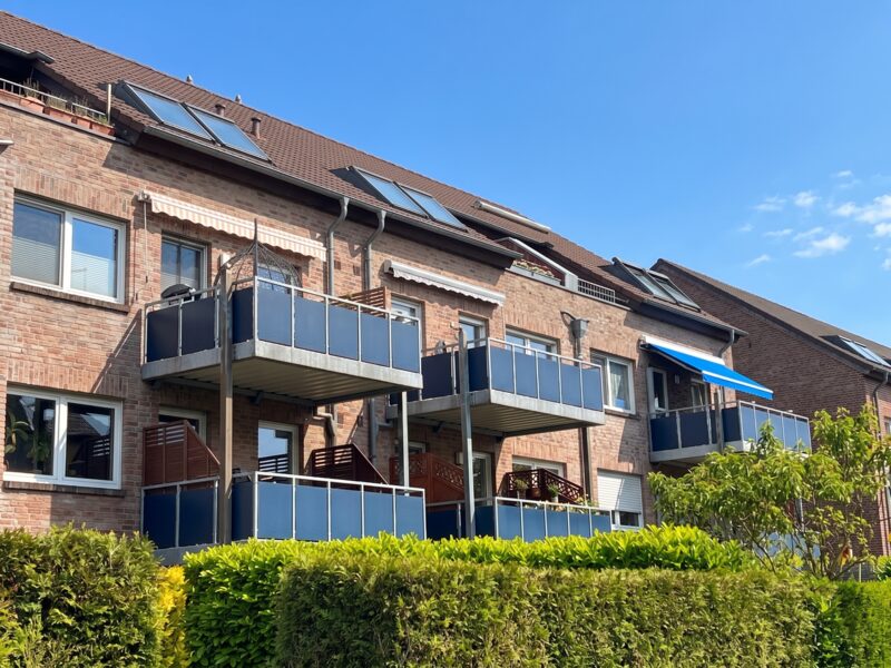 Lichtdurchflutete Maisonette-Wohnung, 4 Räume, PKW-Stellplatz, Rumeln-Kaldenhausen