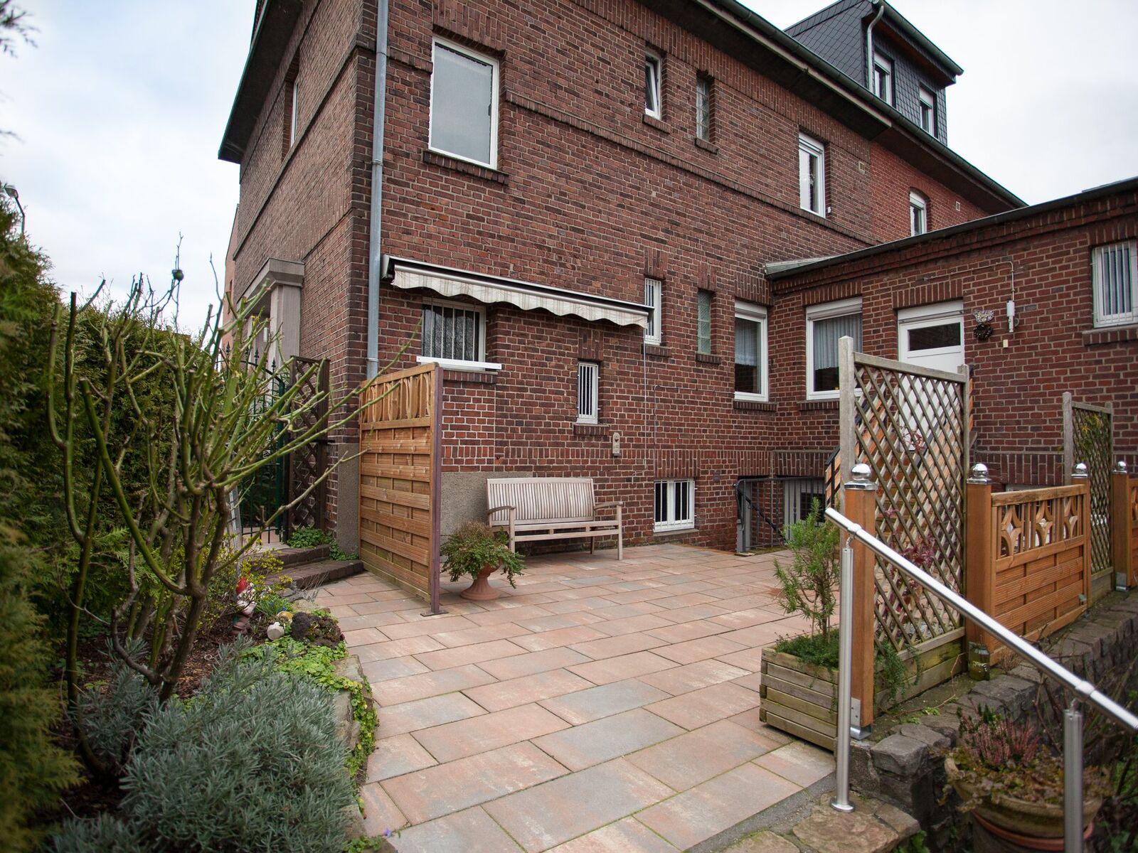 Zweifamilienhaus in Duisburg-Rumeln-Kaldenhausen, vermittelt von Wohngefühl Immobilien
