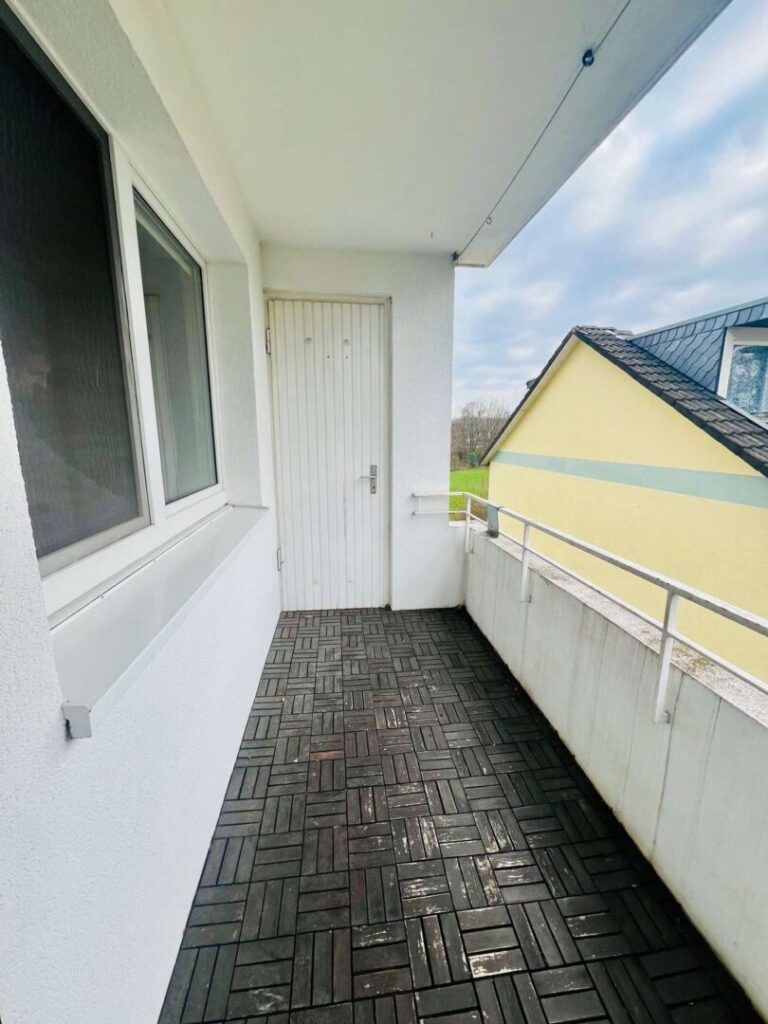 Loggia mit Abstellraum