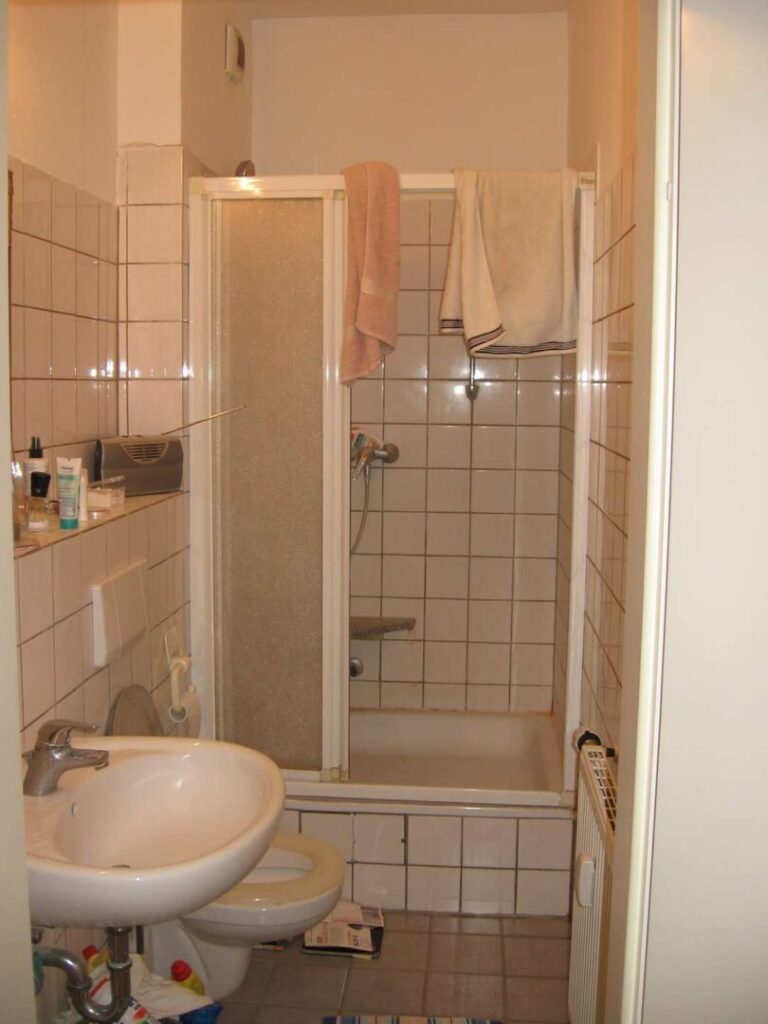 Beispiel Bad mit Dusche