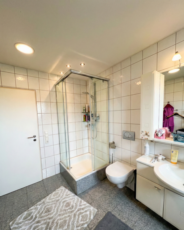 Badezimmer DG